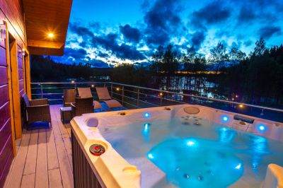 Jacuzzi - Speciality Movers Near Me Malibu, California
